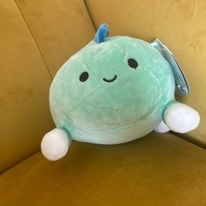 Rafa Hug Me Squishmallow